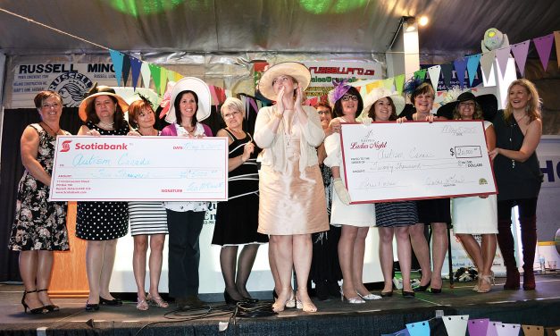 Ladies’ Night raises $25,000 for Autism