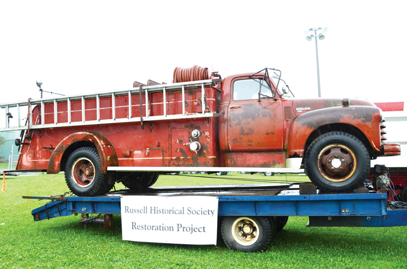 Restored 1952 fire truck to star in parade