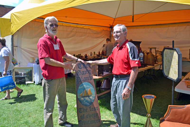 A walk through time at Morrisburg’s antique festival