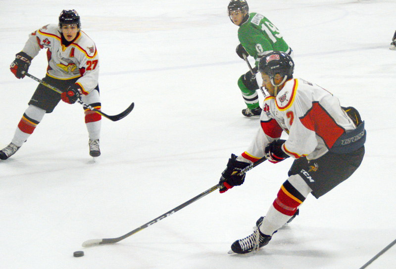 Malette scores hattie, Plante extends streak to 21 games