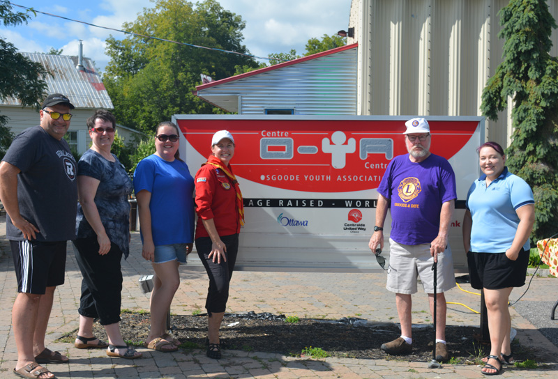 Osgoode area volunteers unite