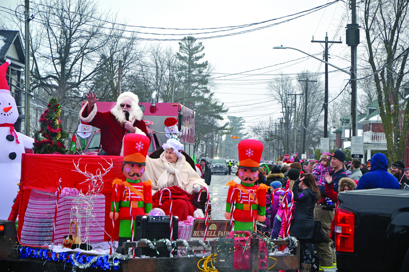 Embrun and Russell Christmas parades bring cheer to all