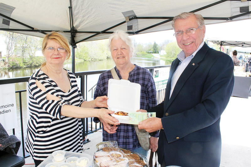 Waterfront Market season opener