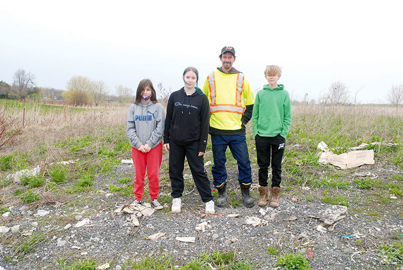 Community clean up in Winchester