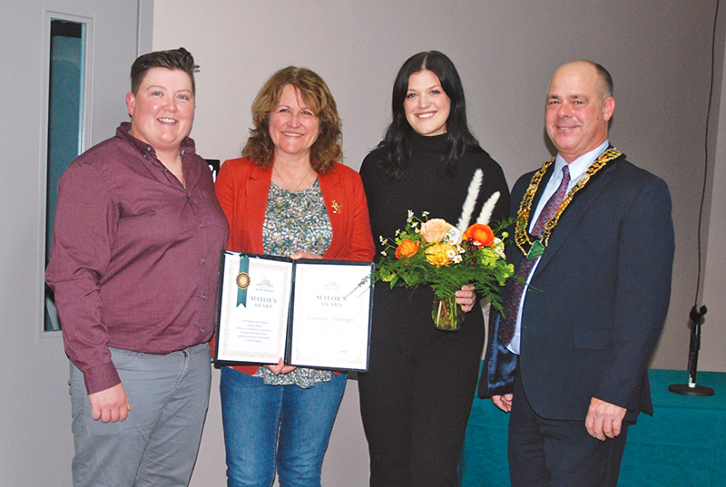 Cinnamon Boulanger recognized with the North Dundas Mayor’s Award