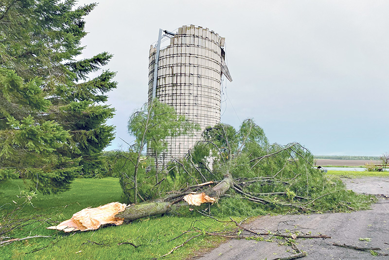 Record breaking storm leaves chaos in its path