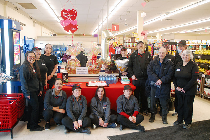 Iroquois Foodland celebrates first anniversary