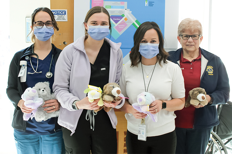 Lions provide stuffies to help pediatric patients
