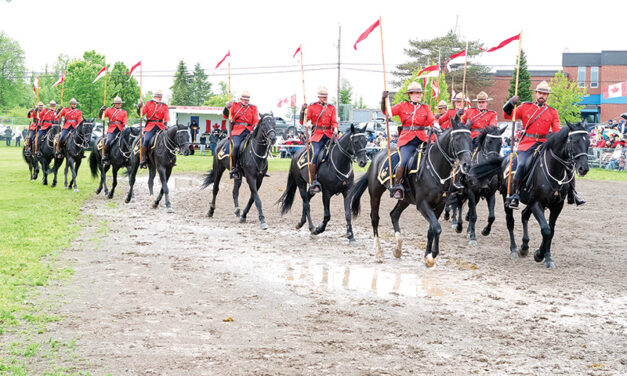 RCMP Musical Ride arrives in a cold and wet Metcalfe
