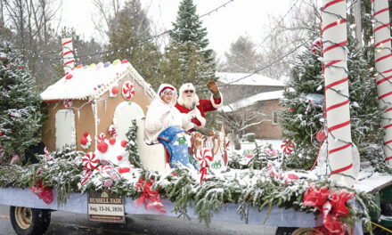Russell and Embrun check all the boxes with two Santa Claus Parades