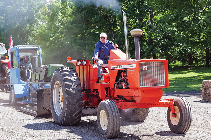 Stanley’s Tractor Jam involves dust, dirt, diesel and Dads