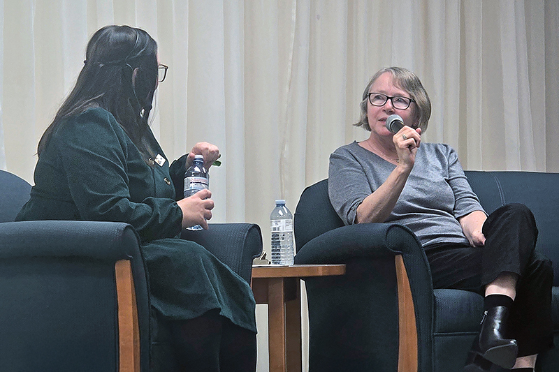SDG Reads: Shari Lapena shares writing process with readers